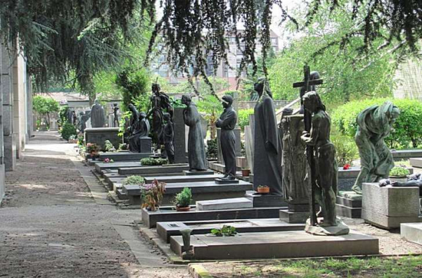 Монументальне кладовище в Мілані